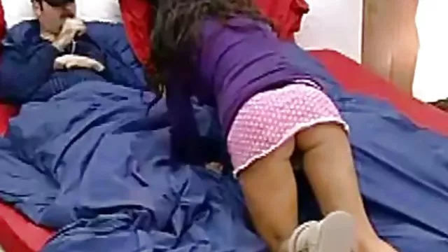 ورزش بدون ثبت نام دختر و مادر زنها سکس